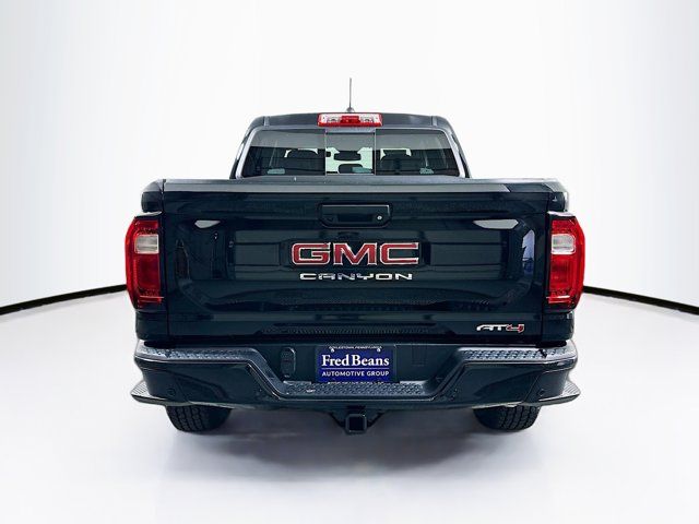 2025 GMC Canyon 4WD AT4