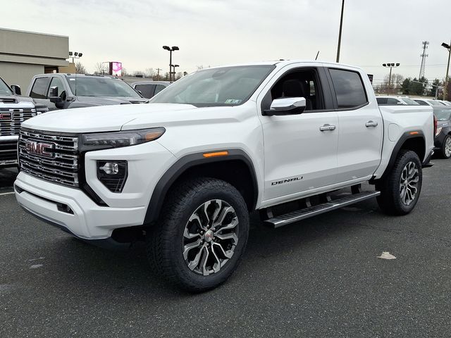 2025 GMC Canyon Denali