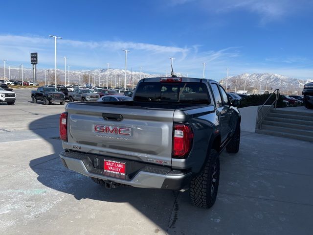 2025 GMC Canyon 4WD AT4