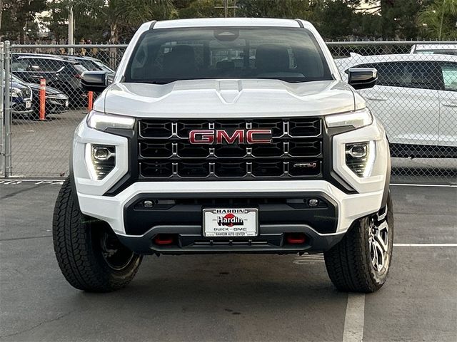 2025 GMC Canyon 4WD AT4