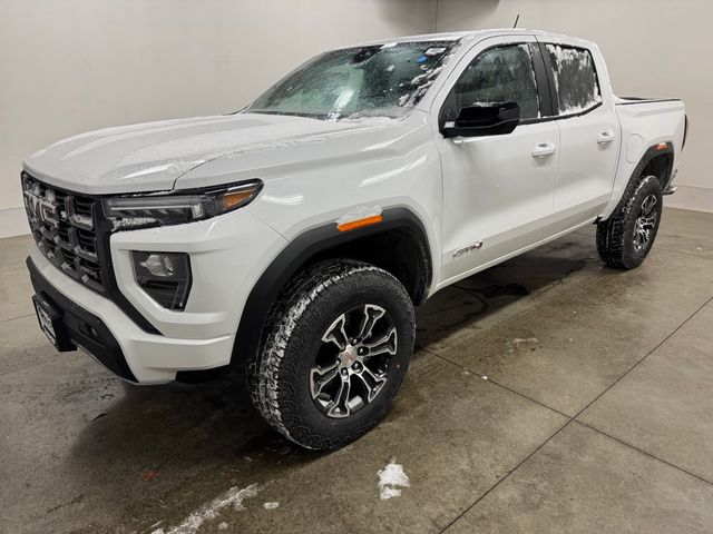 2025 GMC Canyon 4WD AT4