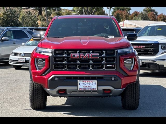2025 GMC Canyon 4WD AT4