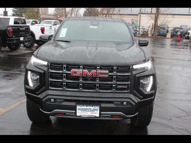 2025 GMC Canyon 4WD AT4