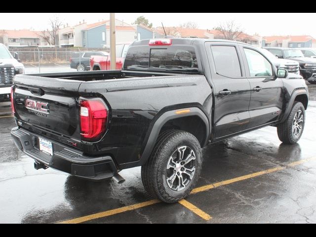 2025 GMC Canyon 4WD AT4