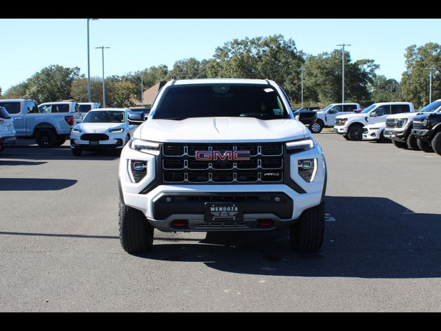 2025 GMC Canyon 4WD AT4