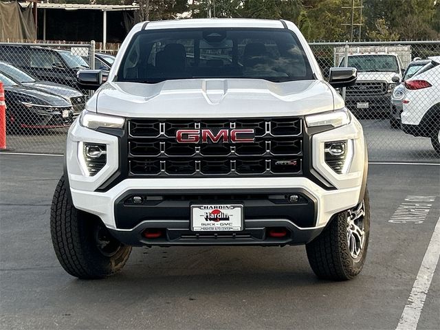 2025 GMC Canyon 4WD AT4