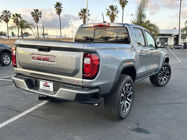 2025 GMC Canyon 4WD AT4