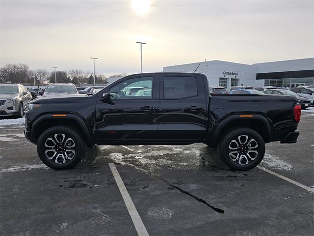 2025 GMC Canyon 4WD AT4