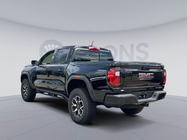2025 GMC Canyon 4WD AT4