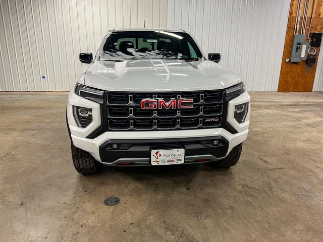 2025 GMC Canyon 4WD AT4