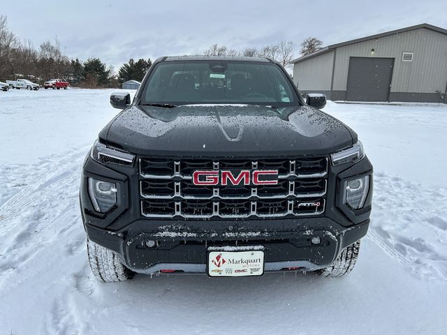 2025 GMC Canyon 4WD AT4