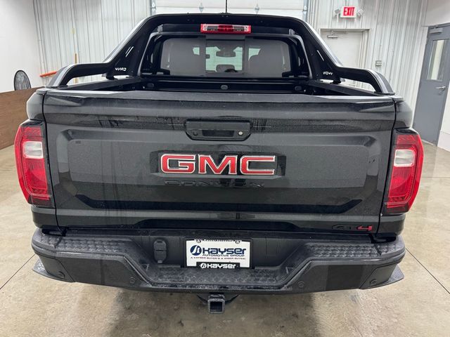 2025 GMC Canyon 4WD AT4