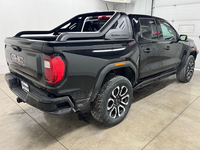 2025 GMC Canyon 4WD AT4