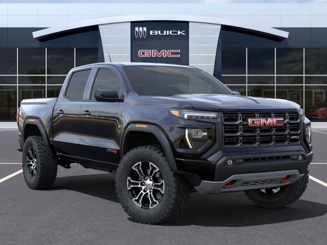 2025 GMC Canyon 4WD AT4