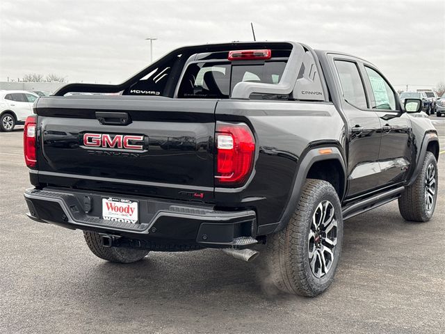 2025 GMC Canyon 4WD AT4