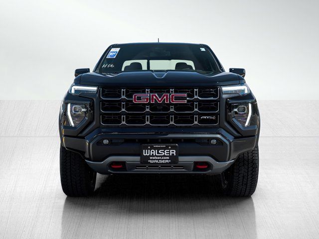 2025 GMC Canyon 4WD AT4