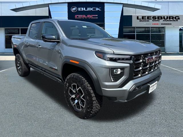 2025 GMC Canyon 4WD AT4