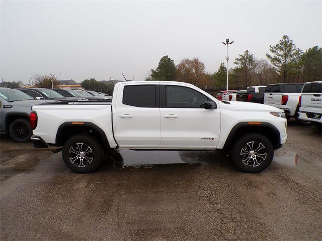 2025 GMC Canyon 4WD AT4