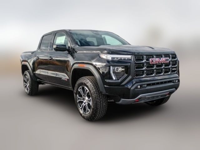 2025 GMC Canyon 4WD AT4