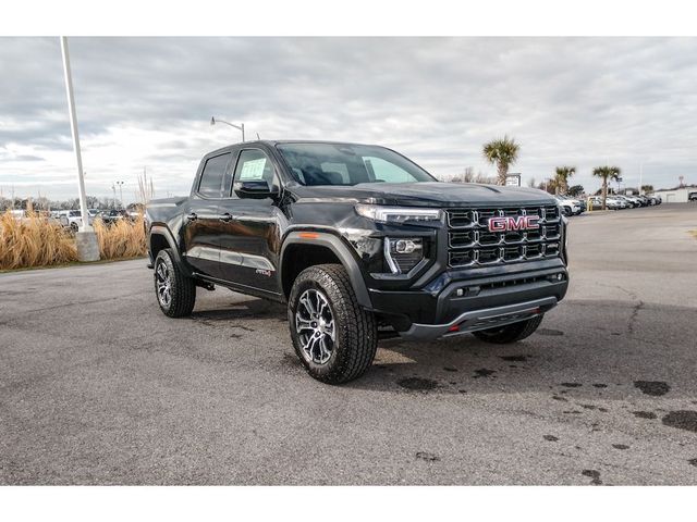 2025 GMC Canyon 4WD AT4