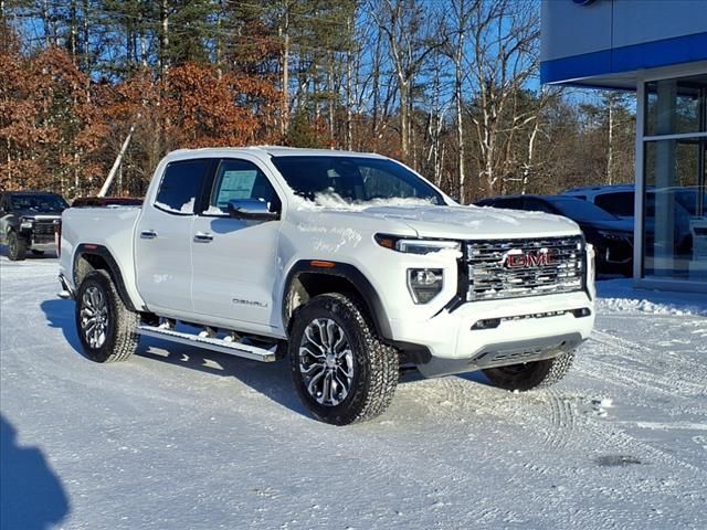 2025 GMC Canyon Denali