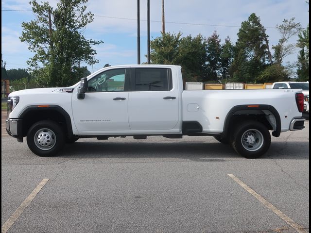 2025 GMC Sierra 3500HD Pro