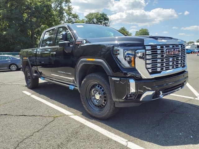 2025 GMC Sierra 2500HD Denali