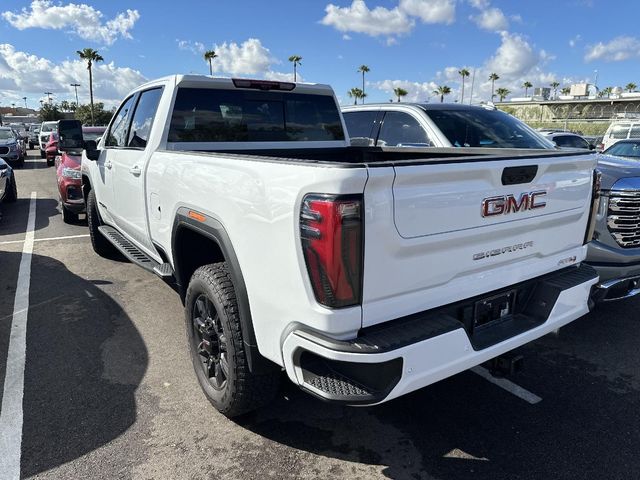 2025 GMC Sierra 2500HD AT4