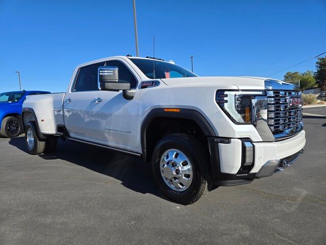 2025 GMC Sierra 3500HD Denali