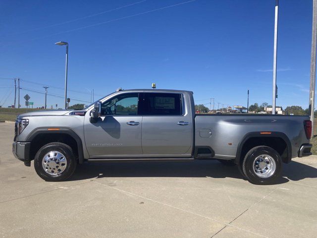 2025 GMC Sierra 3500HD Denali