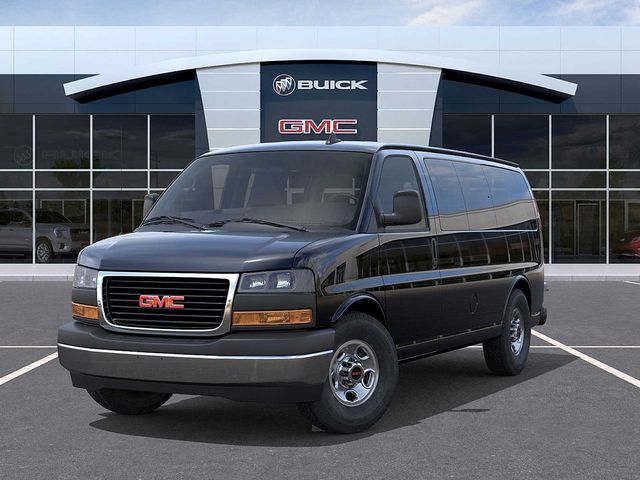 2025 GMC Savana LT