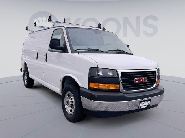 2025 GMC Savana Base