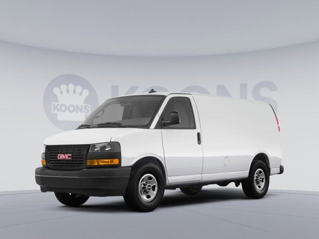 2025 GMC Savana Base