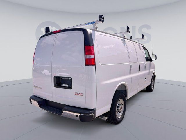 2025 GMC Savana Base