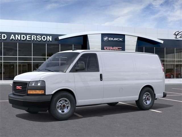 2025 GMC Savana Base