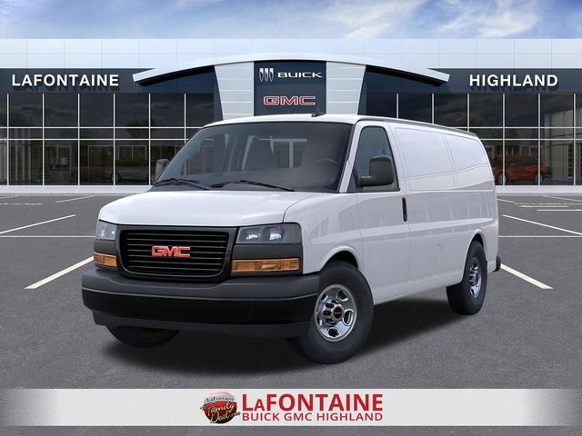 2025 GMC Savana Base