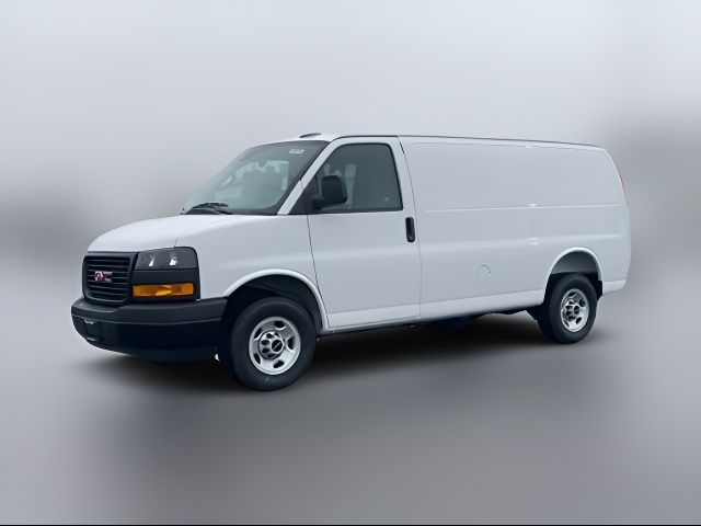 2025 GMC Savana Base