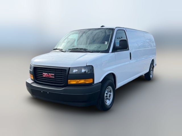 2025 GMC Savana Base