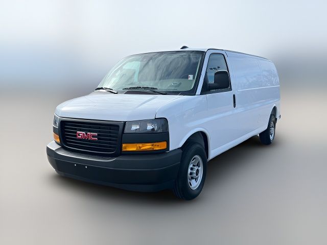 2025 GMC Savana Base