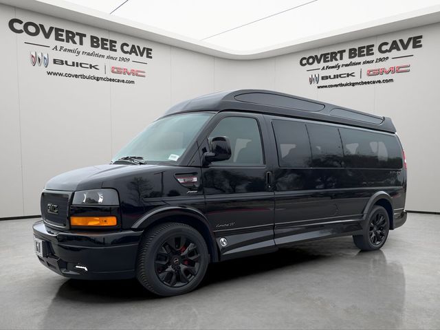 2025 GMC Savana Base