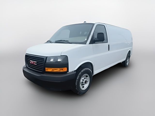 2025 GMC Savana Base