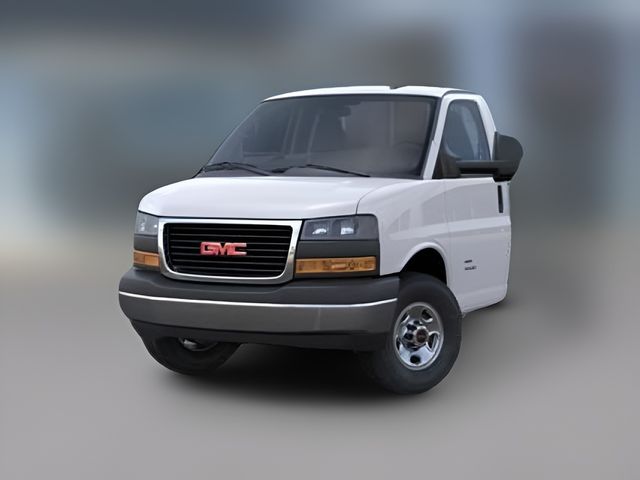 2025 GMC Savana Base
