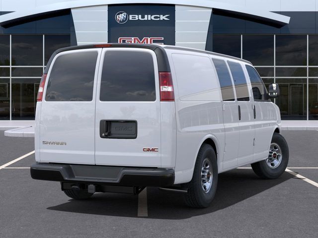 2025 GMC Savana Base