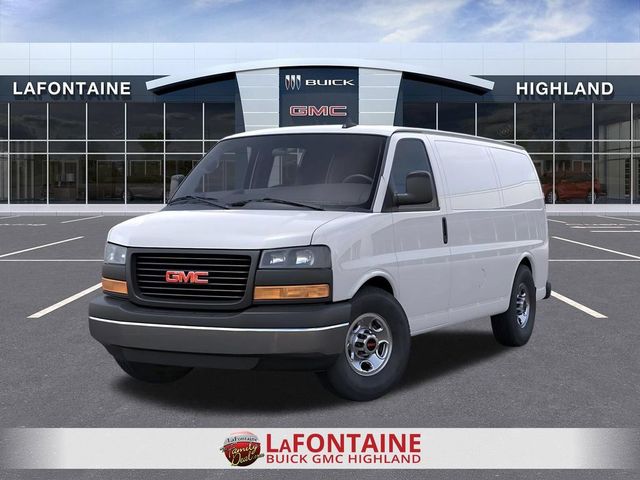 2025 GMC Savana Base