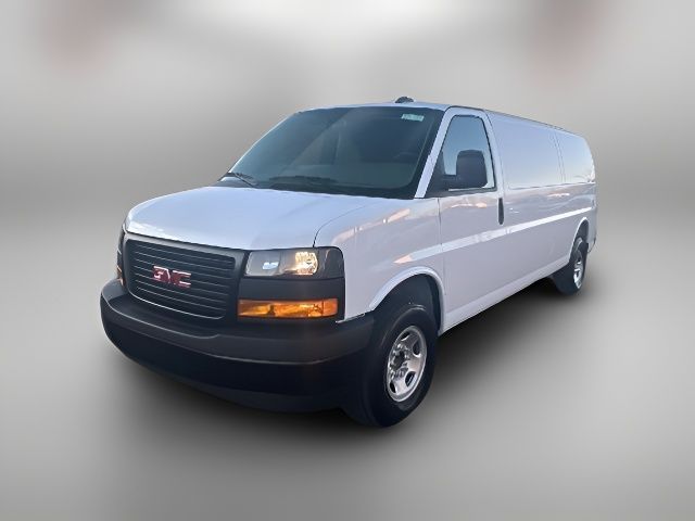 2025 GMC Savana Base