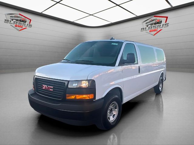 2025 GMC Savana Base