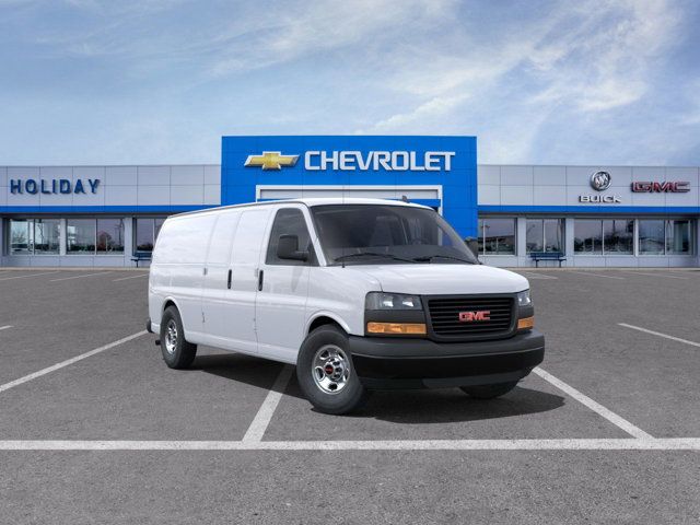 2025 GMC Savana Base