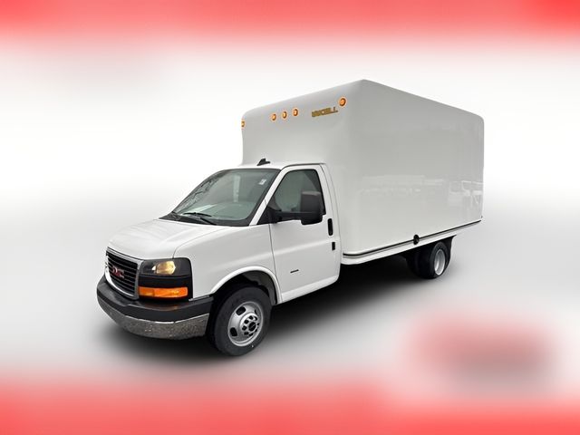 2025 GMC Savana Base