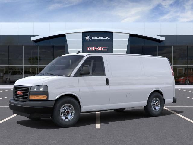 2025 GMC Savana Base