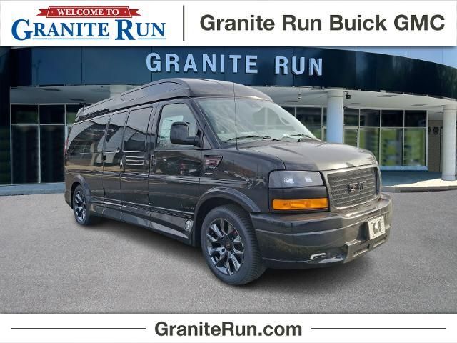 2025 GMC Savana Base